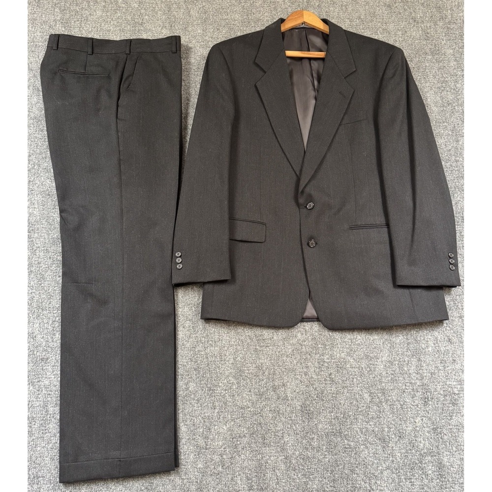 Vintage Andre Vachon 100% Wool 2-Piece Suit - Charcoal Gray Stripe- Size 41R